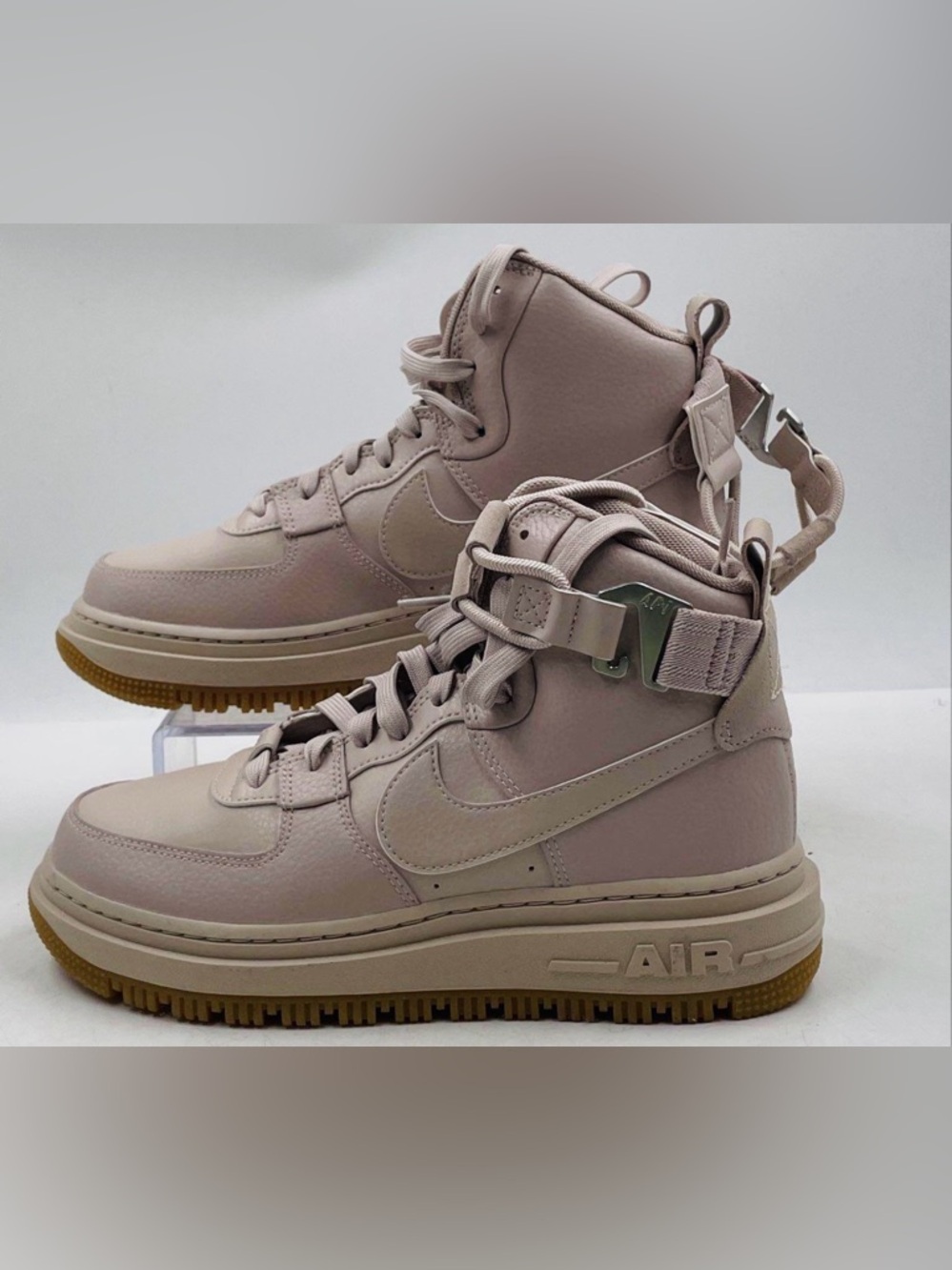 Nike Women's Air Force 1 High Utility 2.0 in the 'Arctic Pink' - Picture 2 of 10